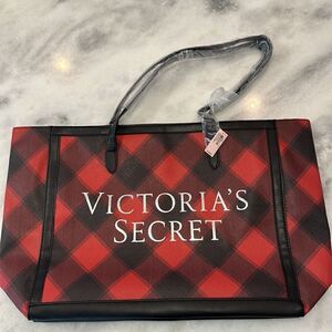 Victoria’s Secret 🔥 Red and Black Plaid Tote Brand New in Original Packing